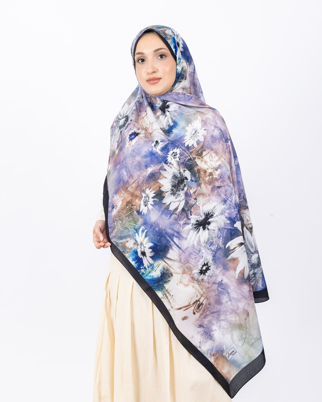Mikro Soft Şal D002 Siyah-Mor, çiçekli desenli, 75 × 185 cm şal – görsel 2