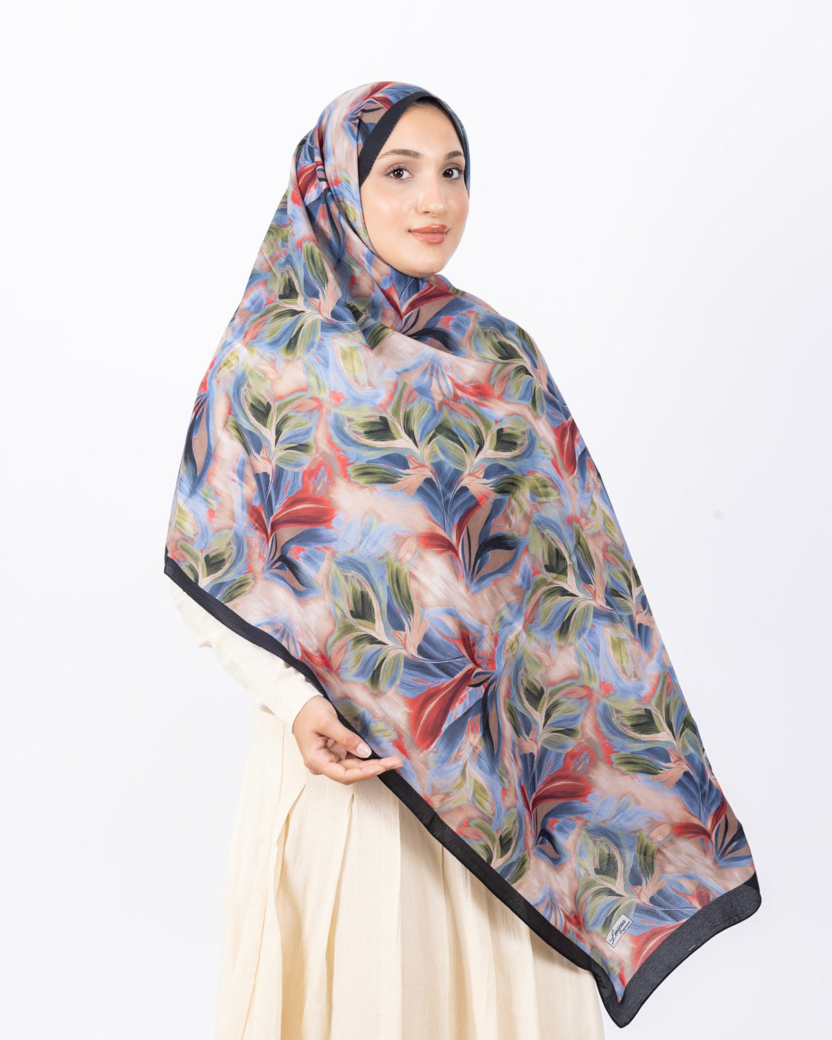 Mikro Soft Şal D011 Siyah, çiçekli desenli, 75 × 185 cm şal – görsel 1