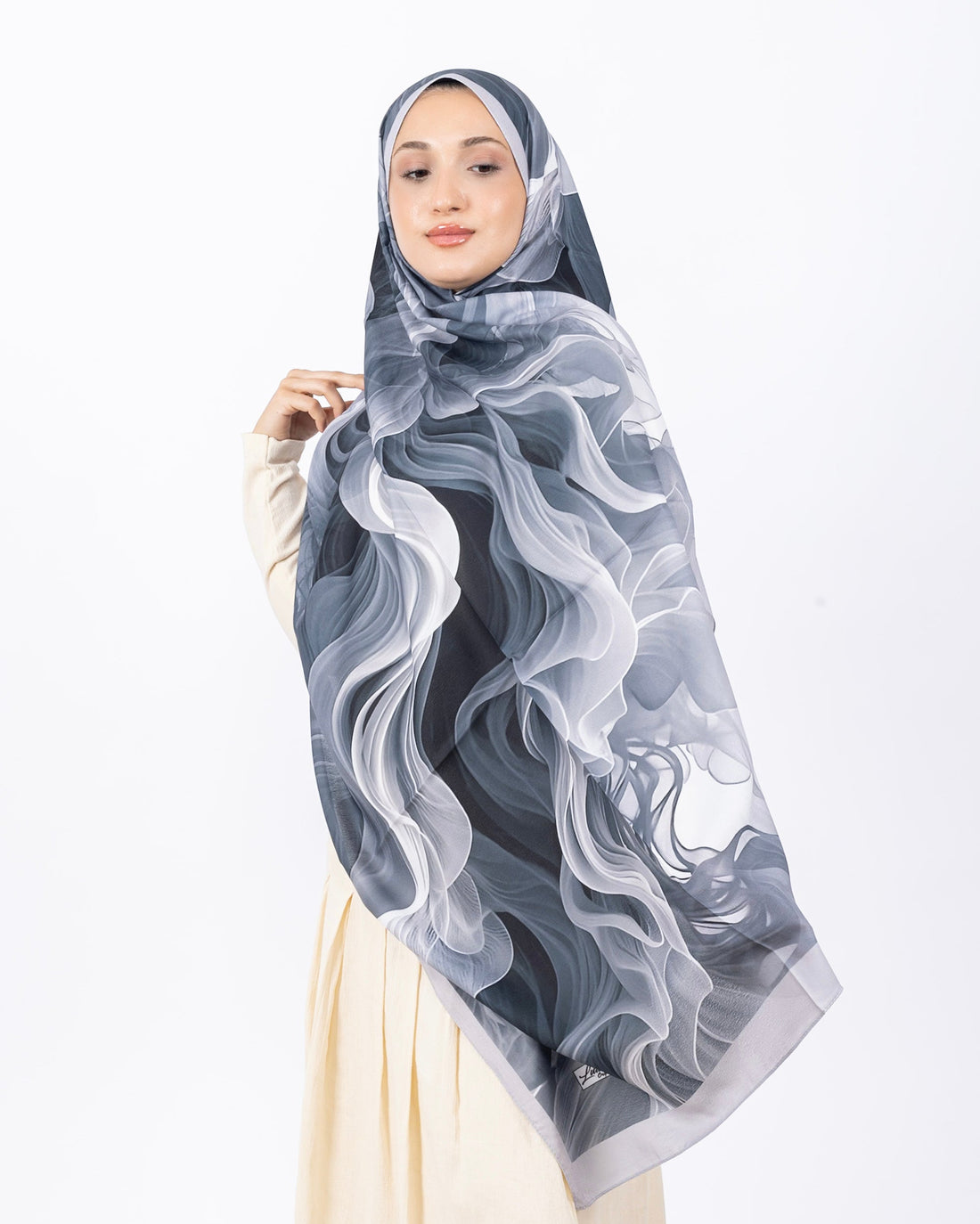 Mikro Soft Şal D012 Gri, çiçekli desenli, 75 × 185 cm şal – görsel 2