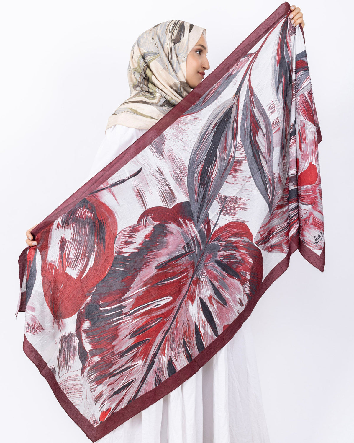 Mikro Bambu Kraş Şal D033 Vizon, yapraklı desenli, 75 × 185 cm şal – görsel 5