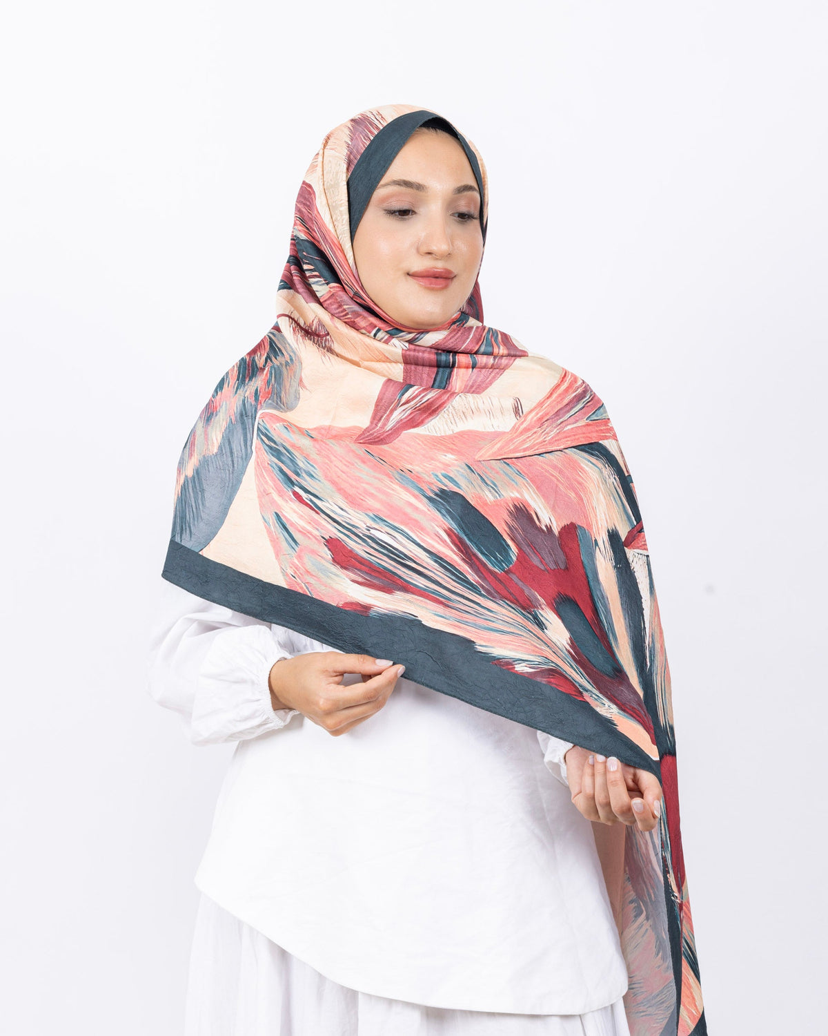 Mikro Bambu Kraş Şal D033 Zümrüt Yeşili, yapraklı desenli, 75 × 185 cm şal – görsel 4