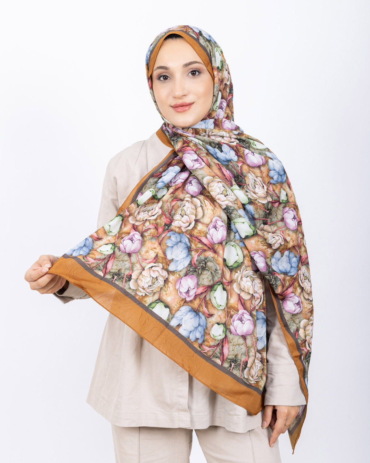 Soft Bambu Kraş Şal D036 Hardal Sarısı, rose desenli, 75 × 185 cm şal – görsel 1