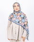 Soft Bambu Kraş Şal D036 Gri, rose desenli, 75 × 185 cm şal – görsel 1