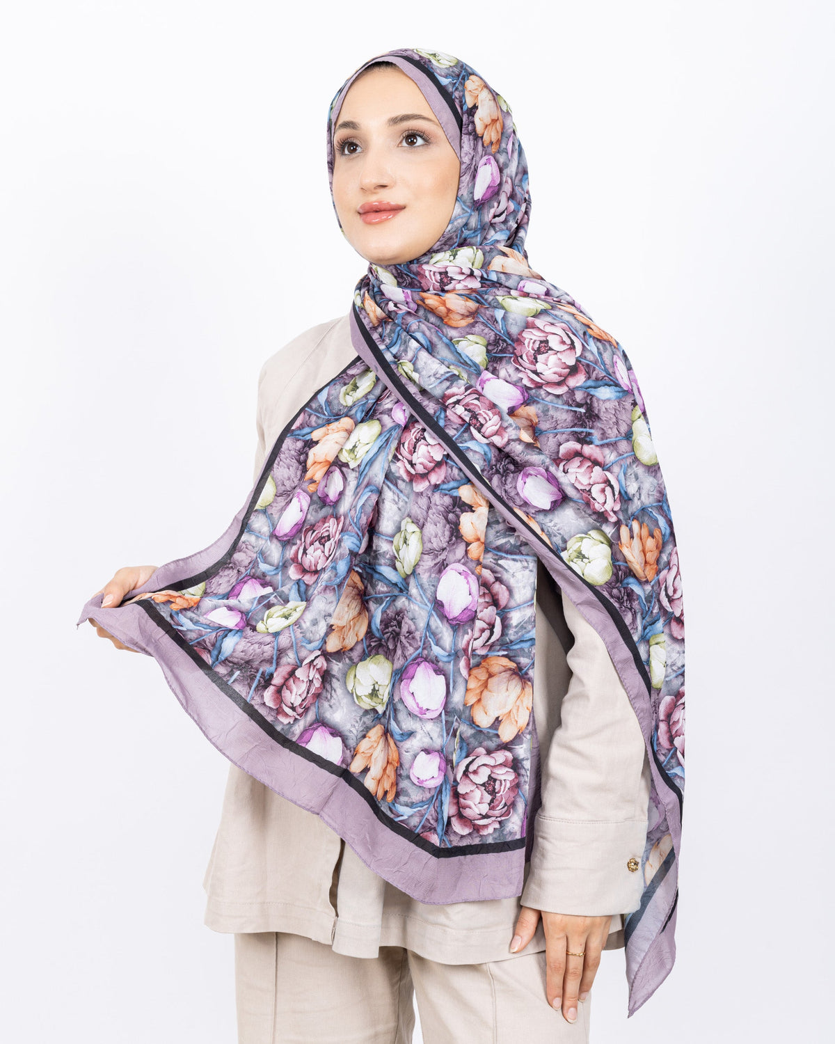 Soft Bambu Kraş Şal D036 Lila, rose desenli, 75 × 185 cm şal – görsel 2