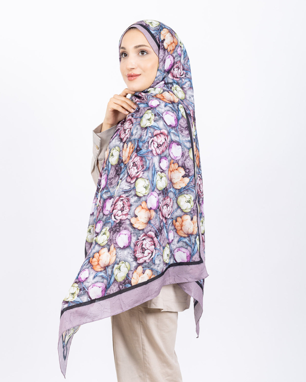 Soft Bambu Kraş Şal D036 Lila, rose desenli, 75 × 185 cm şal – görsel 3