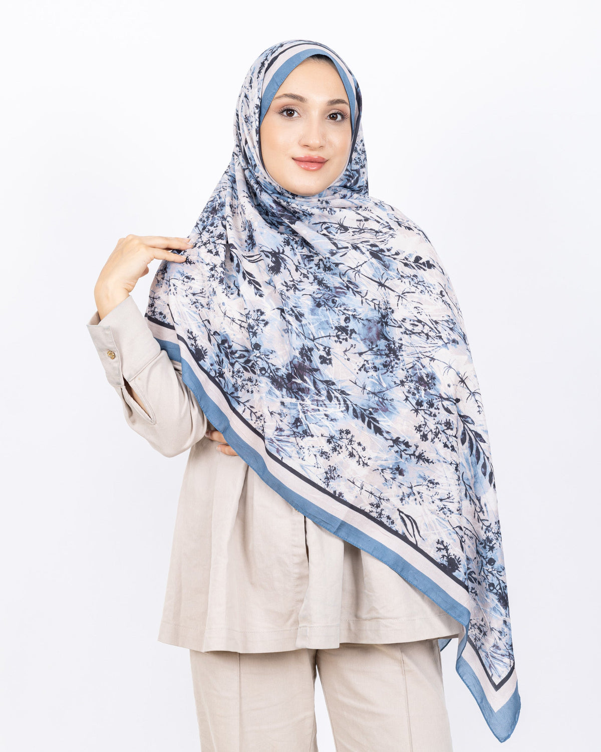 Soft Bambu Kraş Şal D037 İndigo Mavi, 75 × 185 cm şal – görsel 3