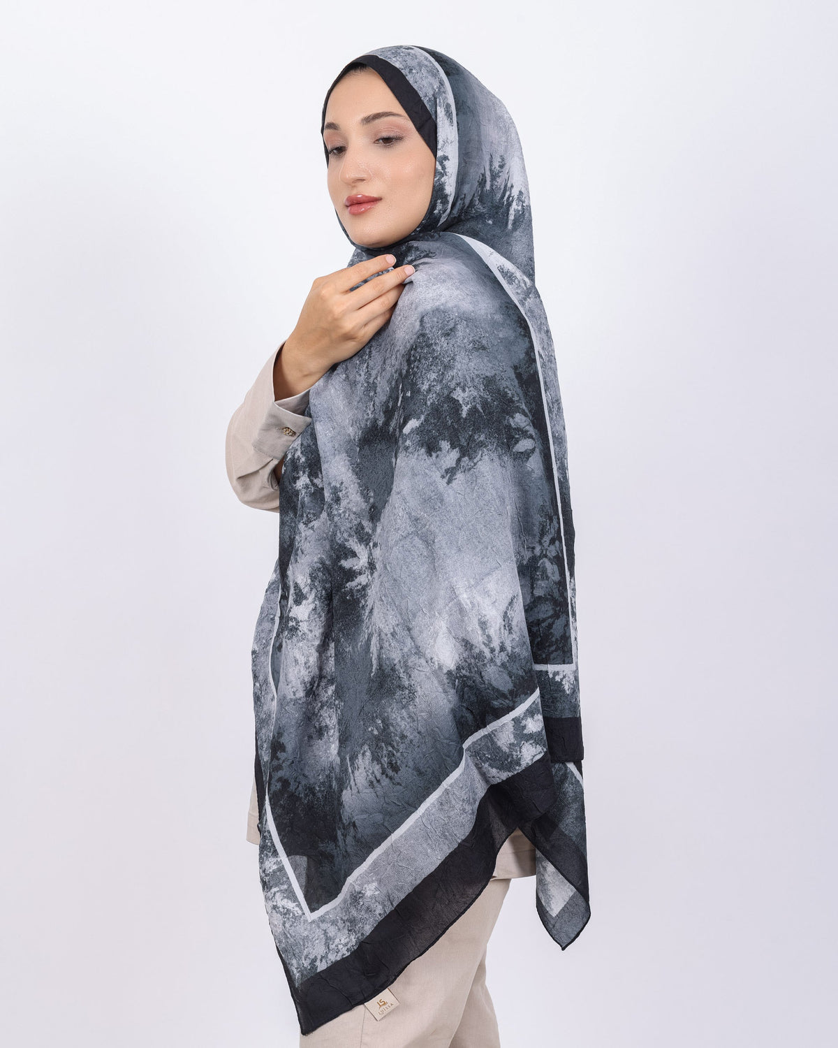 Soft Bambu Kraş Şal D038 Siyah, 75 × 185 cm şal – görsel 3