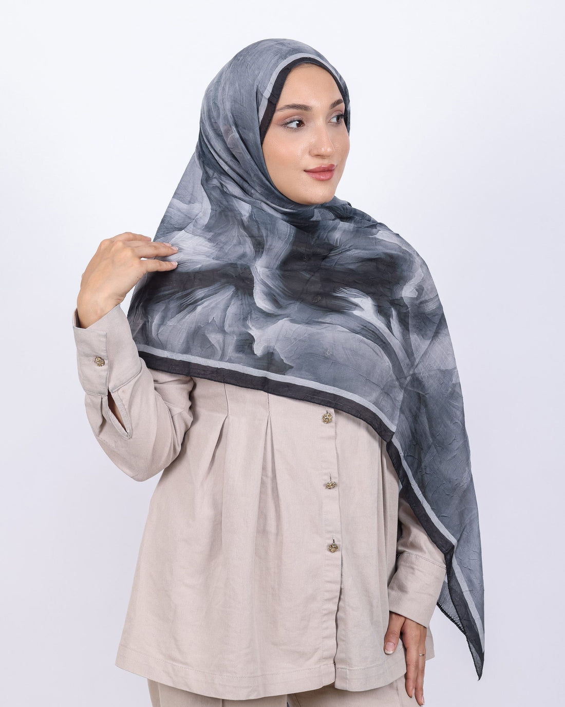 Soft Bambu Kraş Şal D039 Siyah-Gri, 75 × 185 cm şal – görsel 1