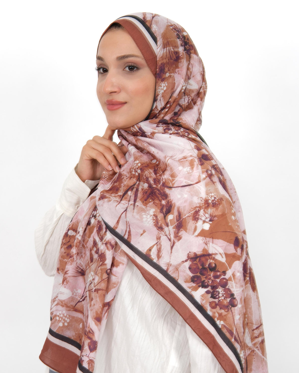 Soft Bambu Kraş Şal D050 Hardal, çiçekli desenli, 75 × 185 cm şal – görsel 3