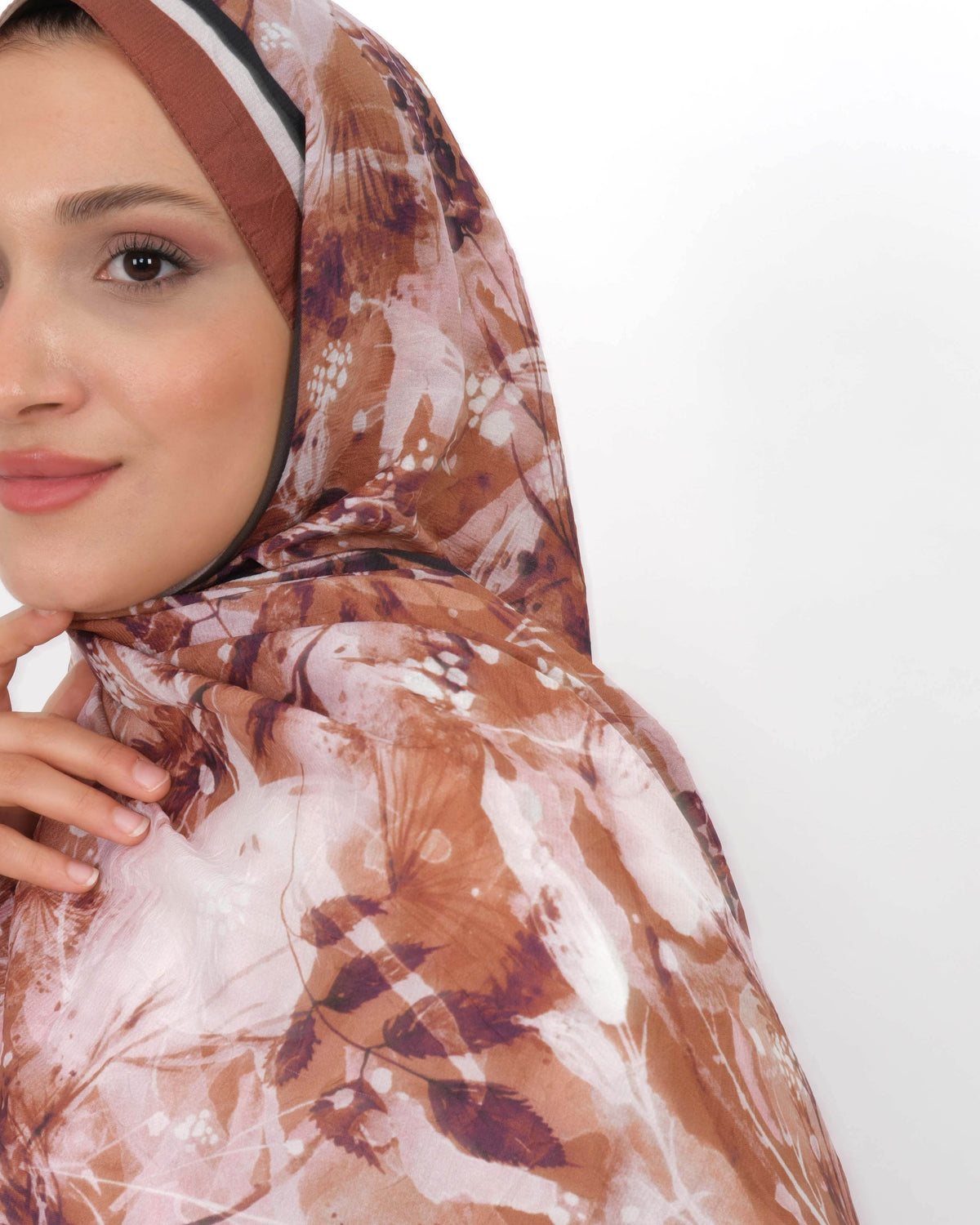 Soft Bambu Kraş Şal D050 Hardal, çiçekli desenli, 75 × 185 cm şal – görsel 4