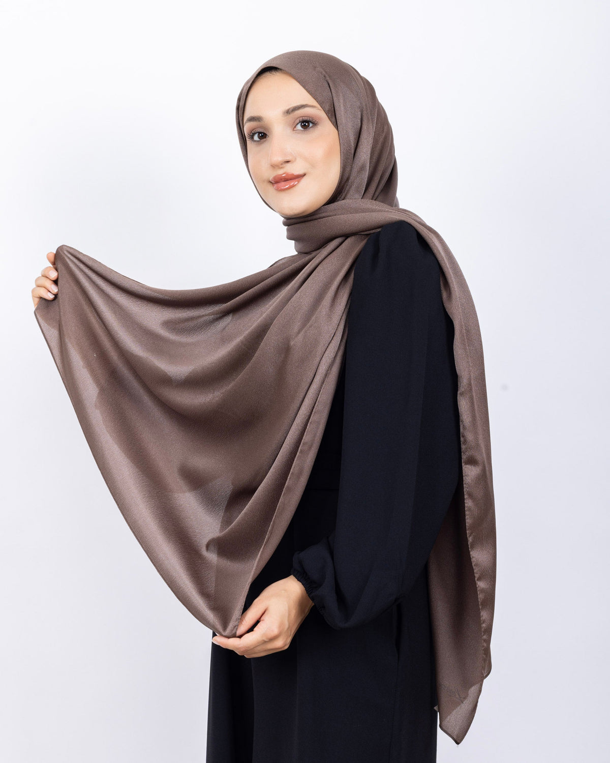 Düz Kristal Şal D019 Kahverengi, düz desenli, 75 × 185 cm şal – görsel 3