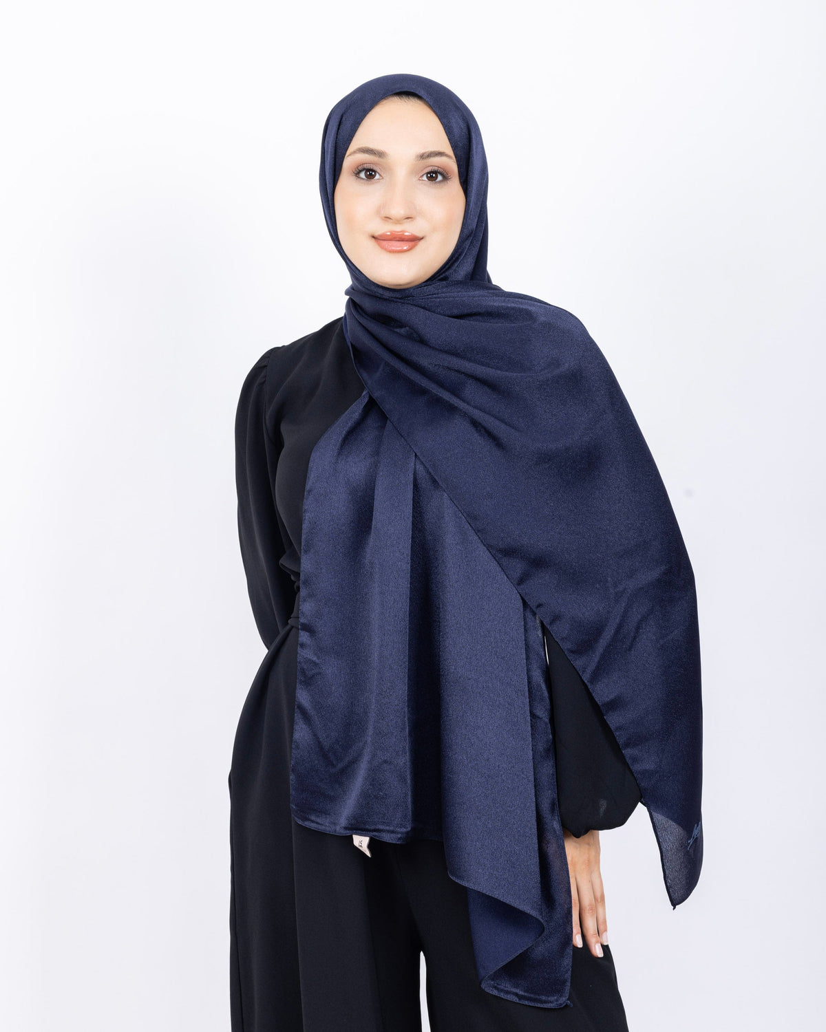 Düz Kristal Şal D019 Lacivert, düz desenli, 75 × 185 cm şal – görsel 2