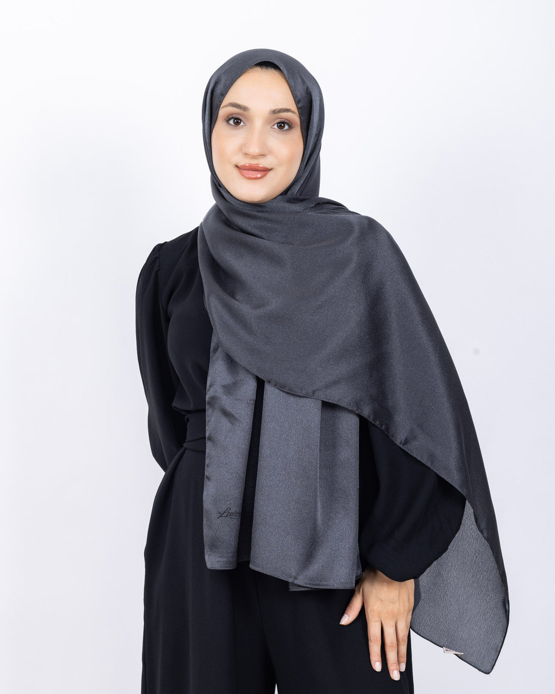 Düz Kristal Şal D019 Koyu Gri, düz desenli, 75 × 185 cm şal – görsel 1