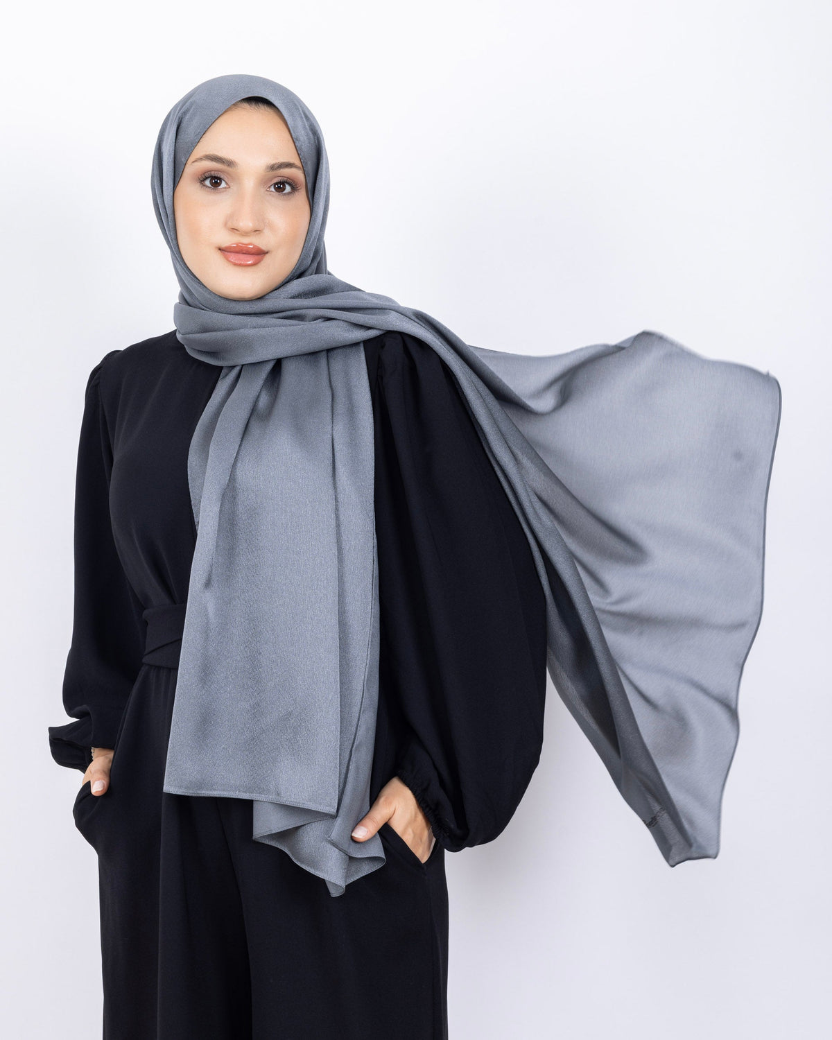 Düz Kristal Şal D019 Füme, düz desenli, 75 × 185 cm şal – görsel 3