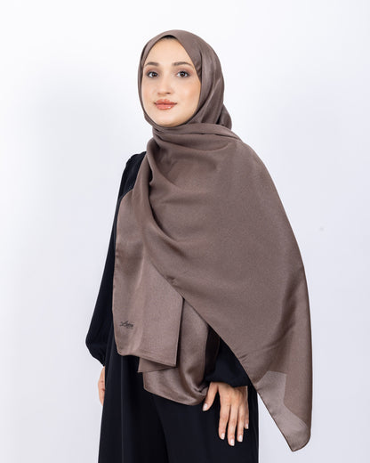 Düz Kristal Şal D019 Açık Kahve, düz desenli, 75 × 185 cm şal – görsel 1