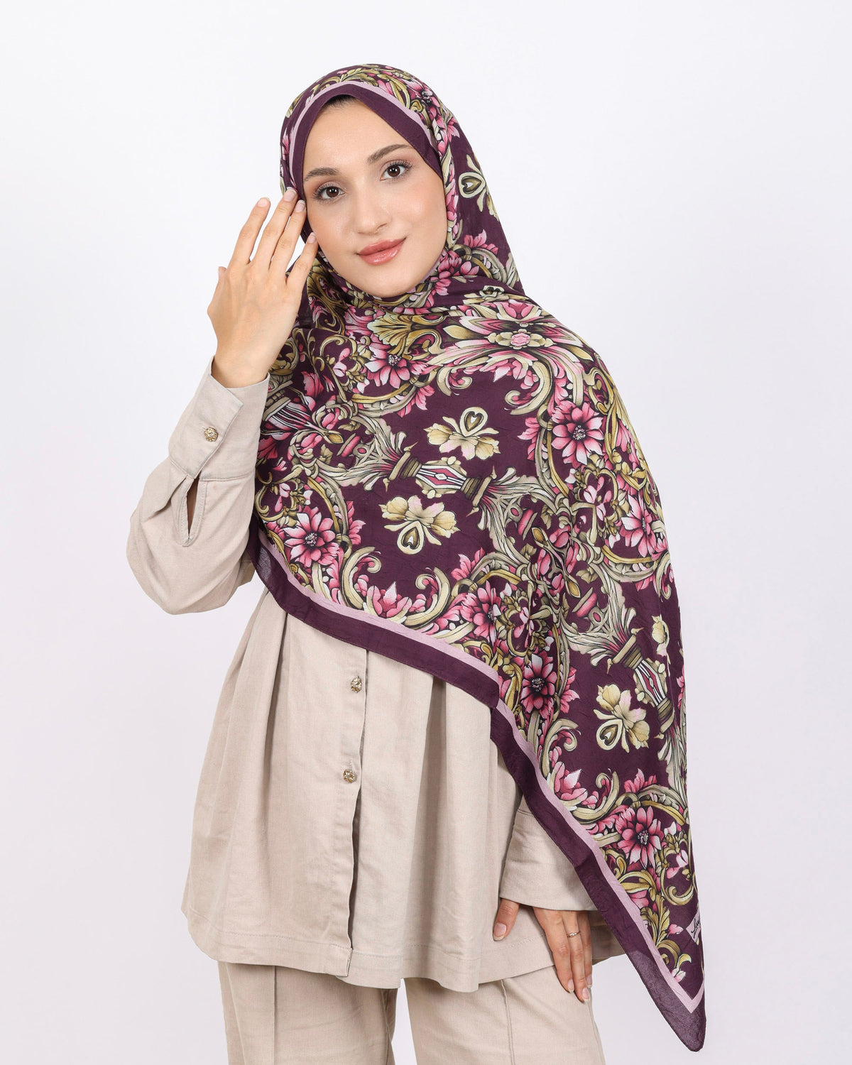 Soft Bambu Kraş Şal D040 Mürdüm, çiçekli desenli, 75 × 185 cm şal – görsel 2