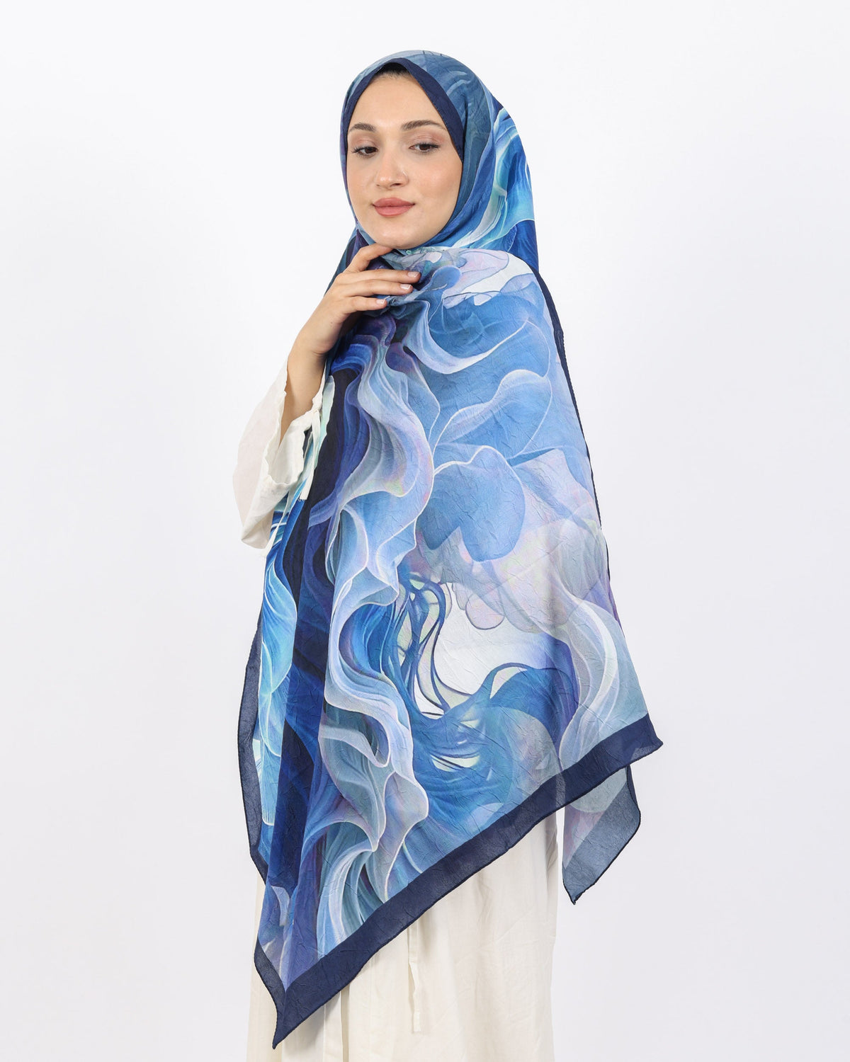 Soft Bambu Kraş Şal D052 Lacivert, 75 × 185 cm şal – görsel 3