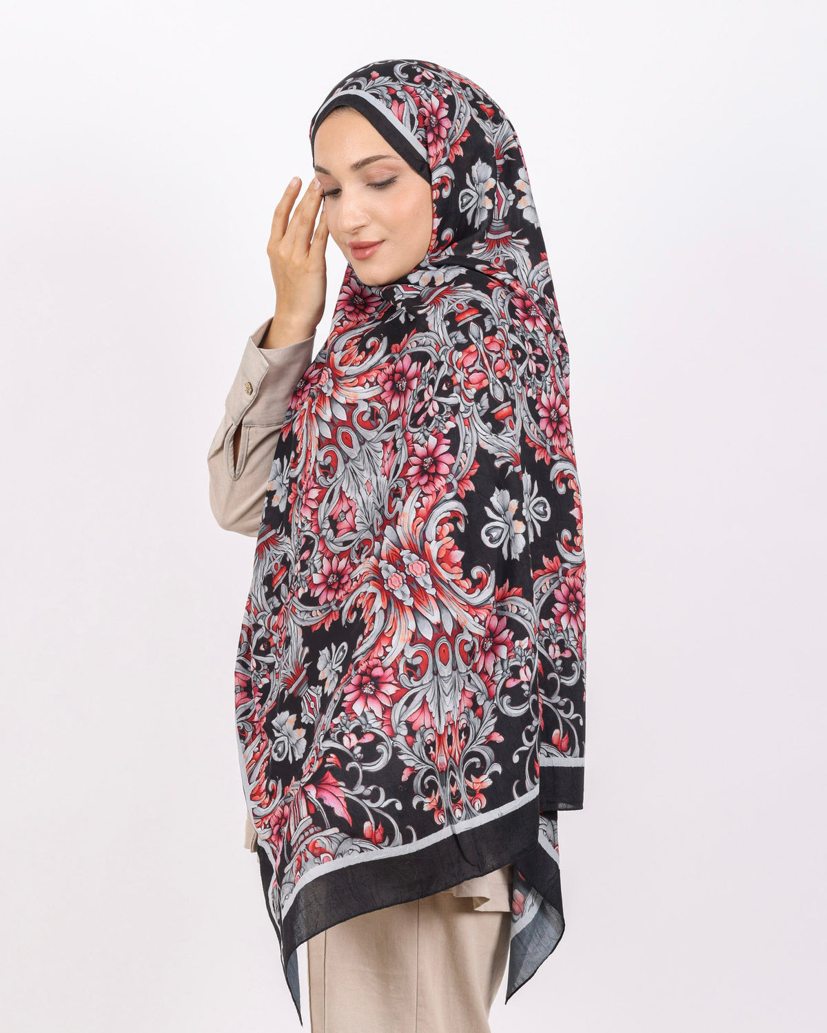 Soft Bambu Kraş Şal D040 Siyah-Gri, çiçekli desenli, 75 × 185 cm şal – görsel 1