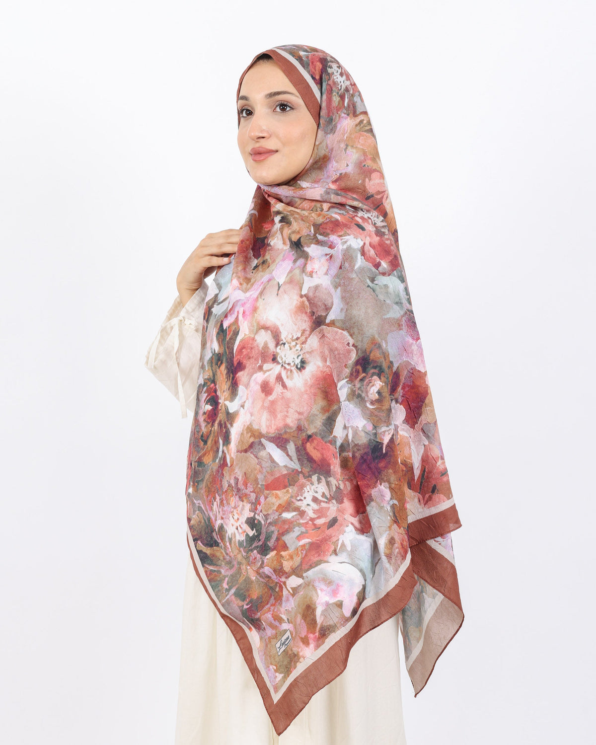 Soft Bambu Kraş Şal D053 Kahverengi, çiçekli desenli, 75 × 185 cm şal – görsel 3