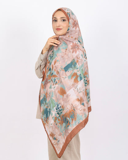 Soft Bambu Kraş Şal D042 Sütlü-Kahve, çiçekli desenli, 75 × 185 cm şal – görsel 3