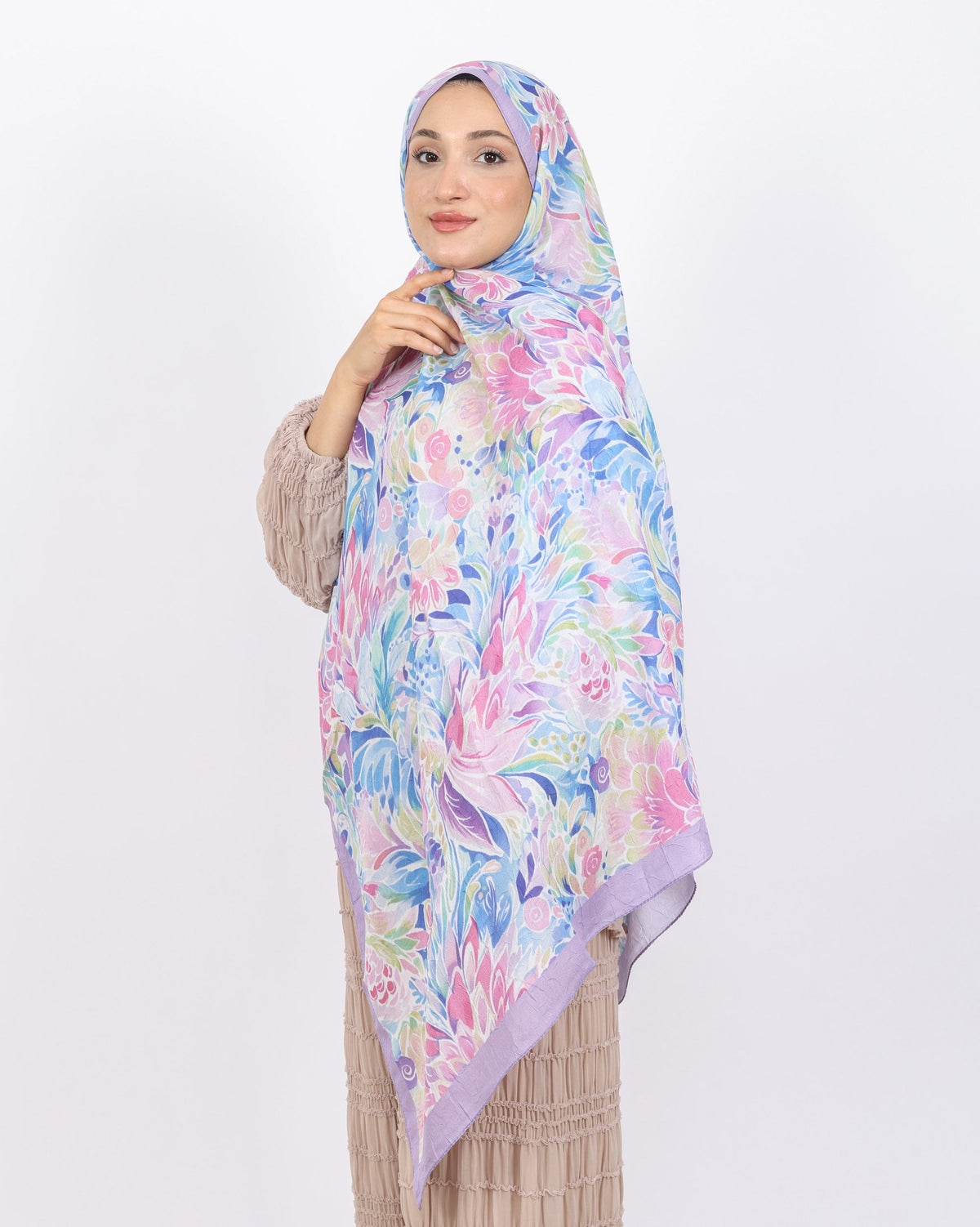 Soft Bambu Kraş Şal D047 Lila, çiçekli desenli, 75 × 185 cm şal – görsel 3