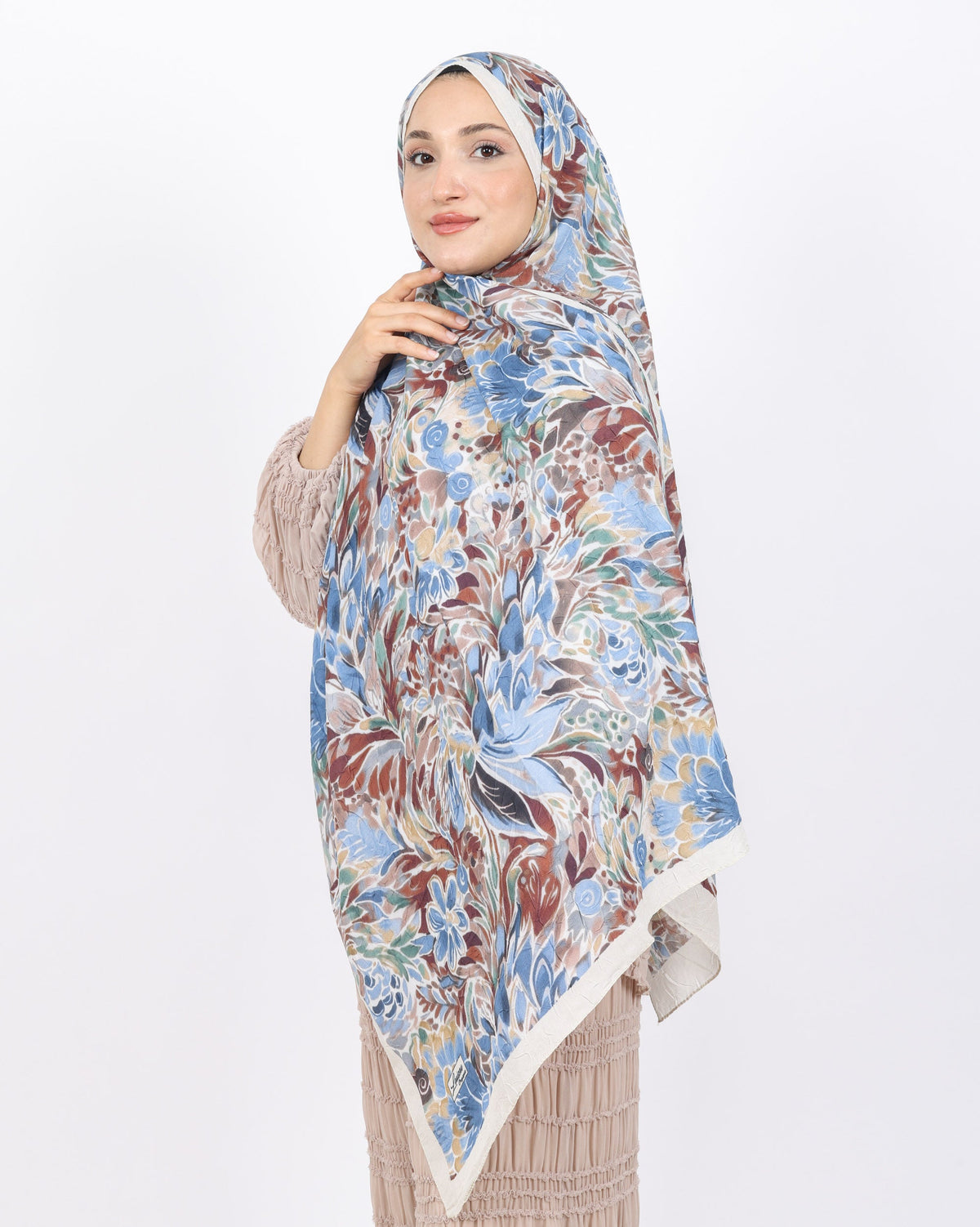 Soft Bambu Kraş Şal D047 Kırık Beyaz, çiçekli desenli, 75 × 185 cm şal – görsel 1