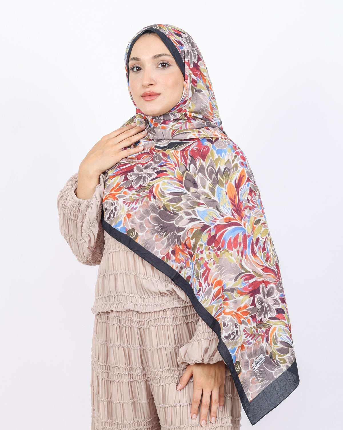 Soft Bambu Kraş Şal D047 Siyah, çiçekli desenli, 75 × 185 cm şal – görsel 1