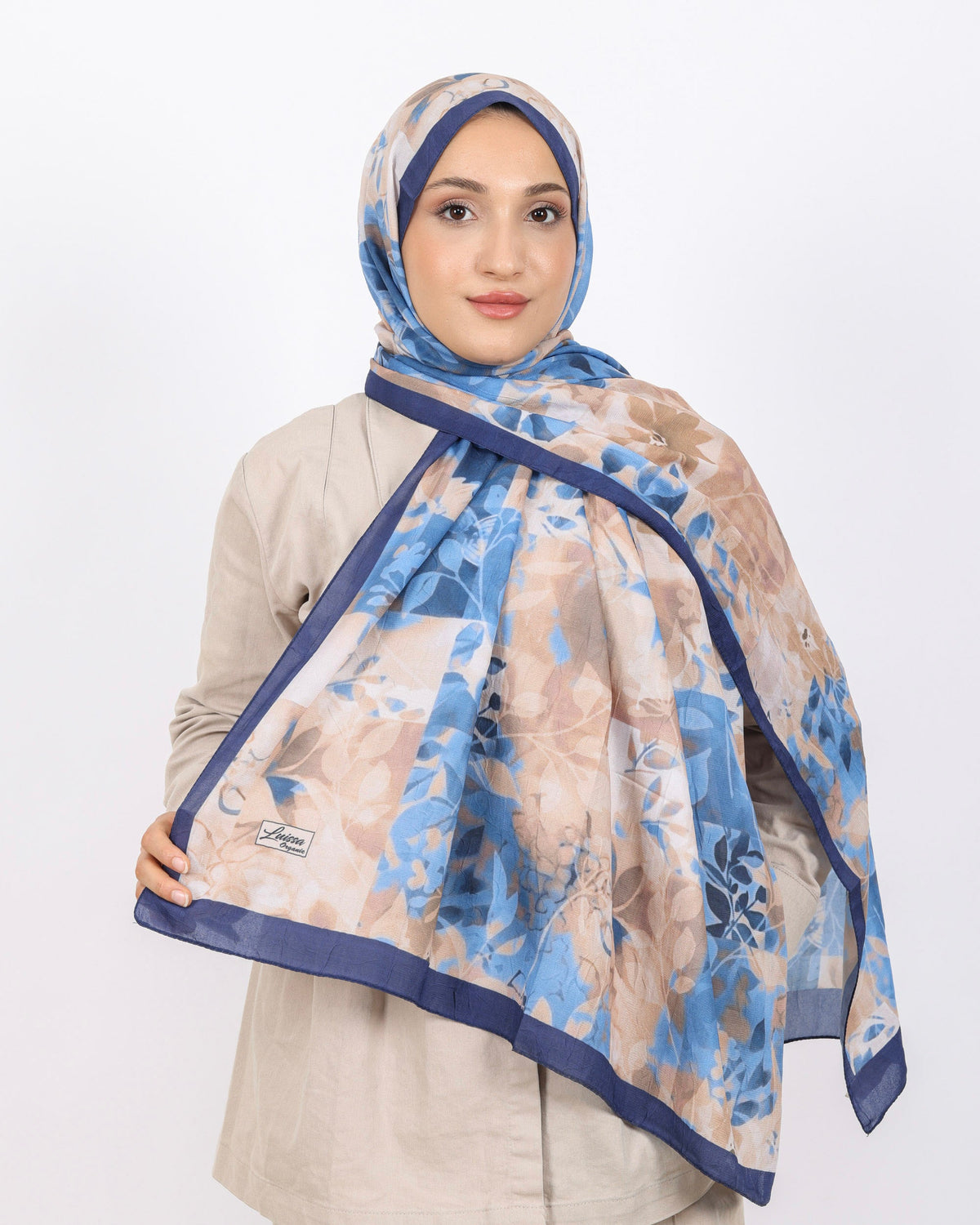 Soft Bambu Kraş Şal D042 Lacivert, çiçekli desenli, 75 × 185 cm şal – görsel 1