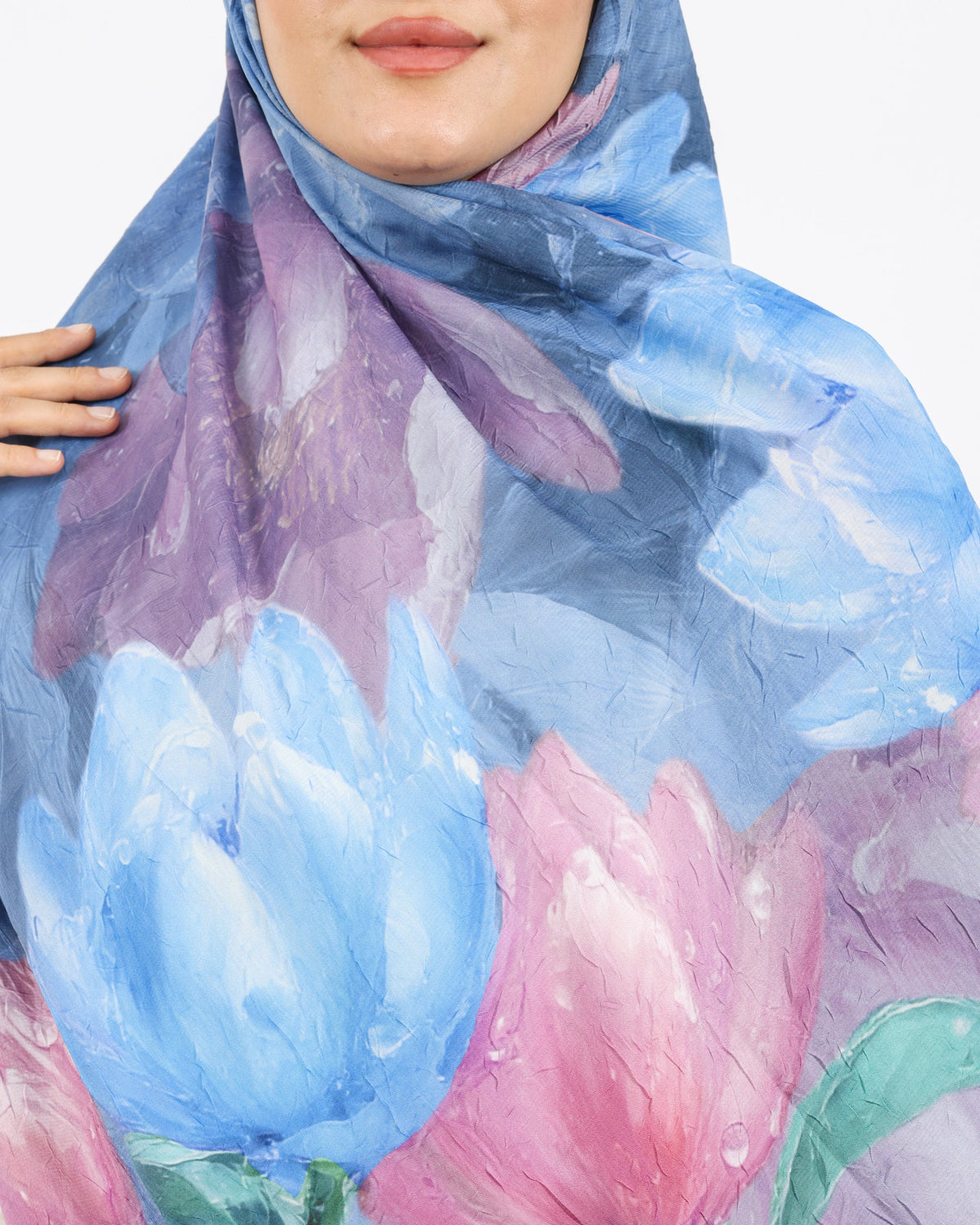 Soft Bambu Kraş Şal D054 Lacivert, çiçekli desenli, 75 × 185 cm şal – görsel 4