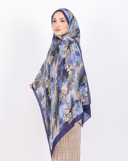 Soft Bambu Kraş Şal D048 Lacivert, yapraklı desenli, 75 × 185 cm şal – görsel 3