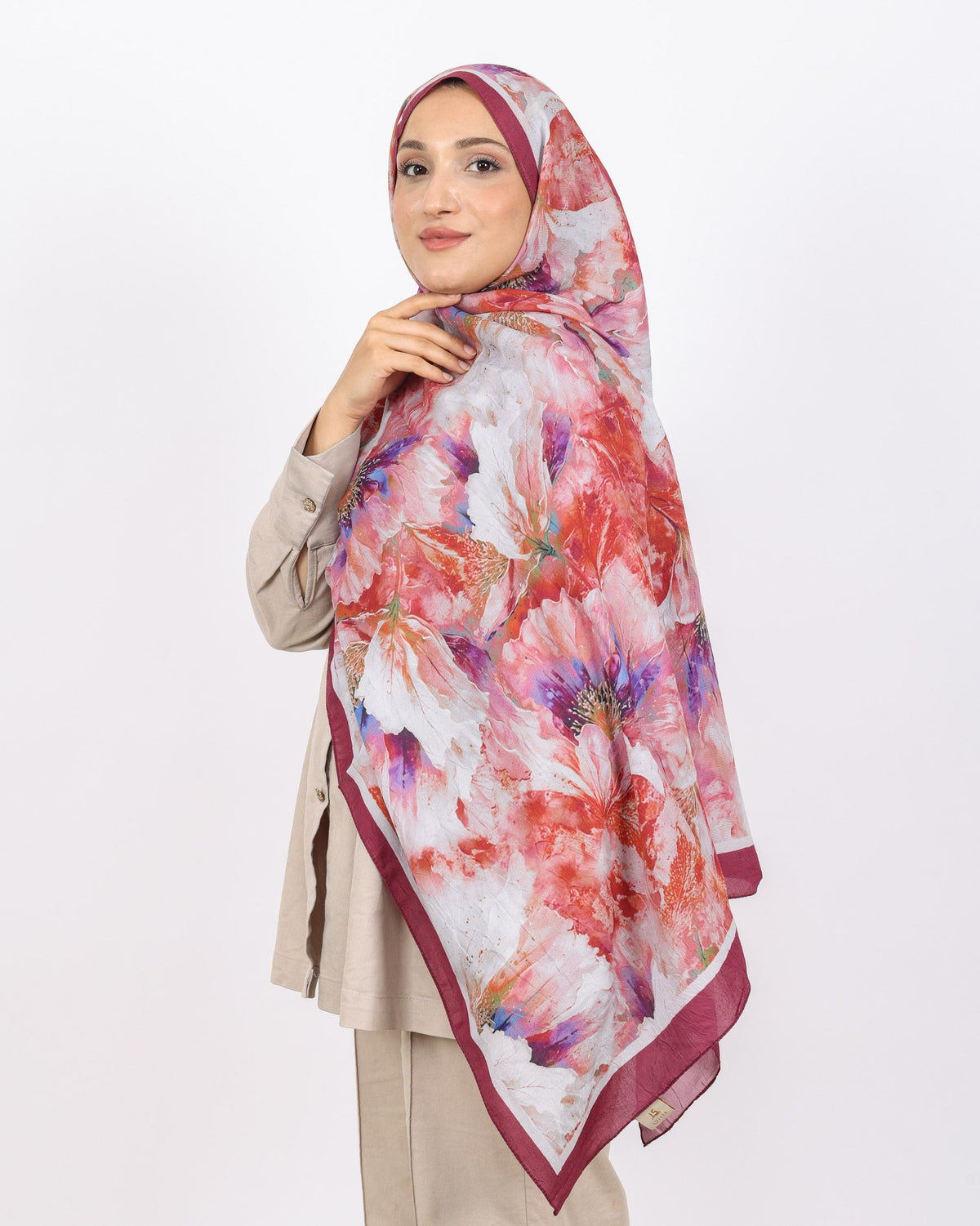 Soft Bambu Kraş Şal D044 Mürdüm, çiçekli desenli, 75 × 185 cm şal – görsel 3